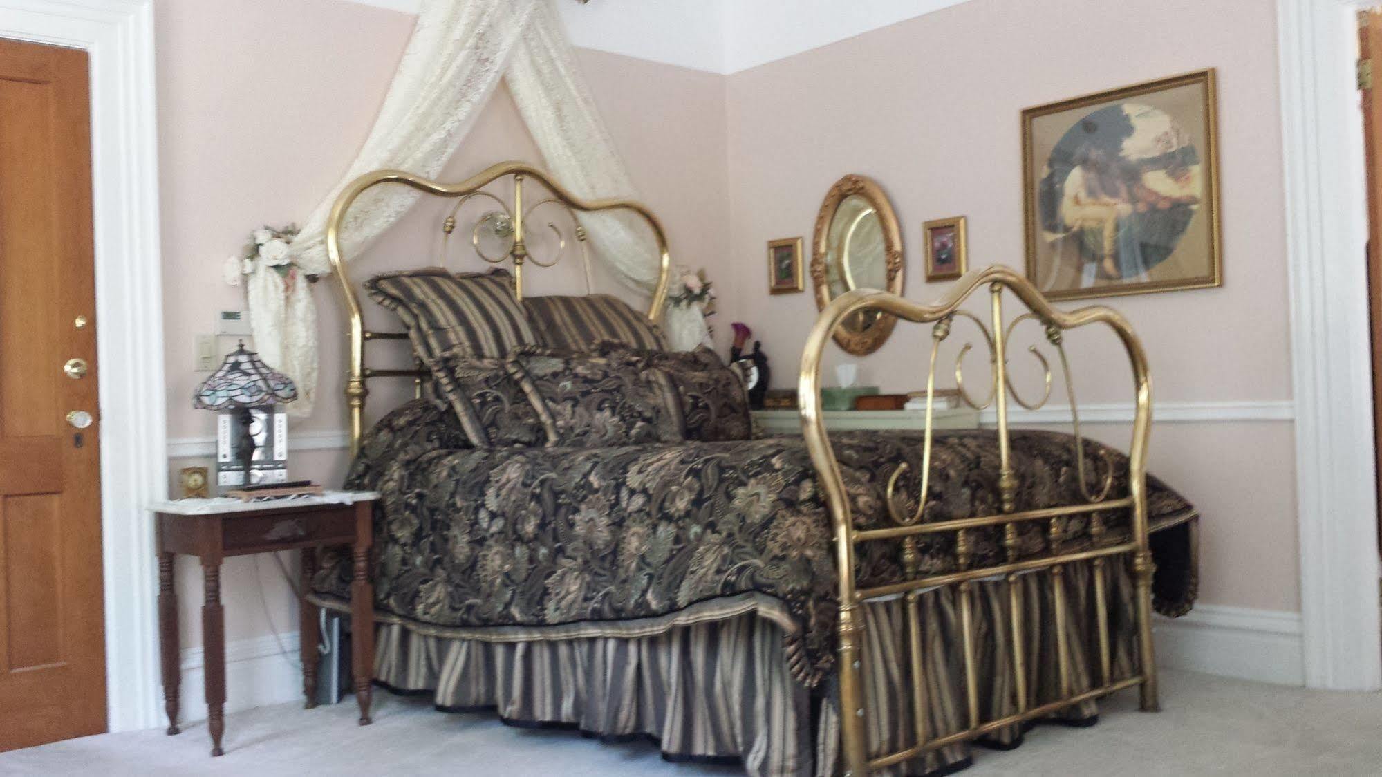 Bellinger Rose Bed & Breakfast Herkimer Luaran gambar